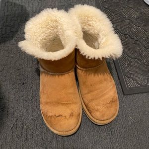 Ugg women’s Bailey zip mini
